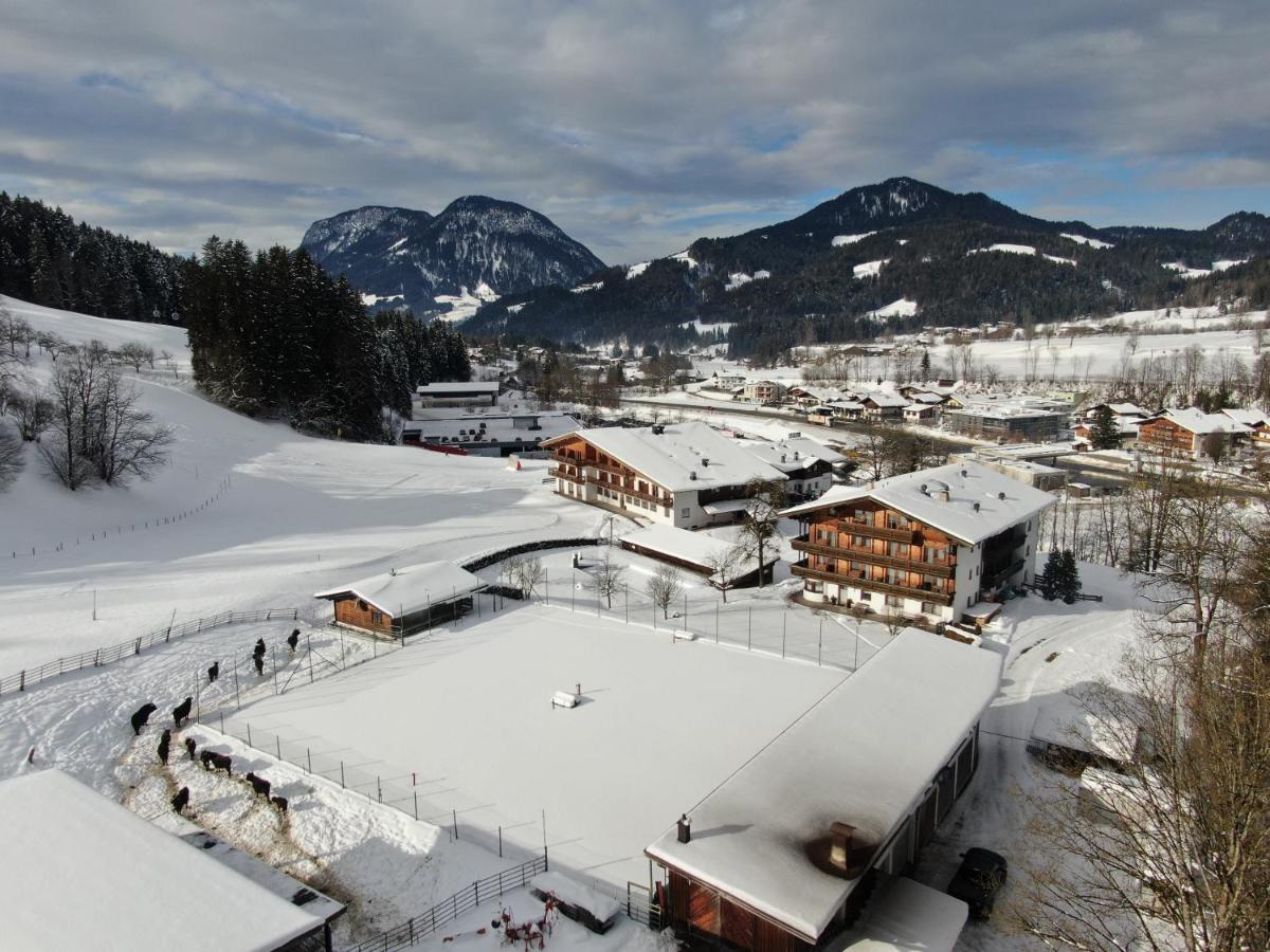 Der Waldhof Hotel Scheffau am Wilden Kaiser Exterior photo